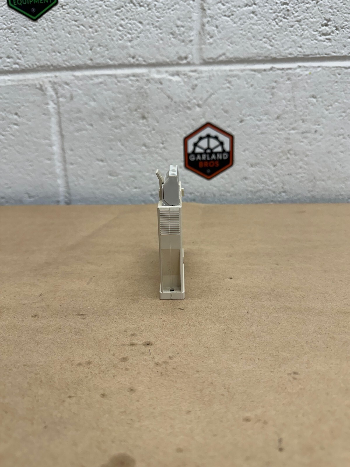 Opto 22 SNAP-AOA-23 Analog Module, Dual Channel