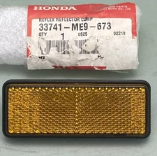 NEW GENUINE HONDA 33741-ME9-673 REFLECTOR