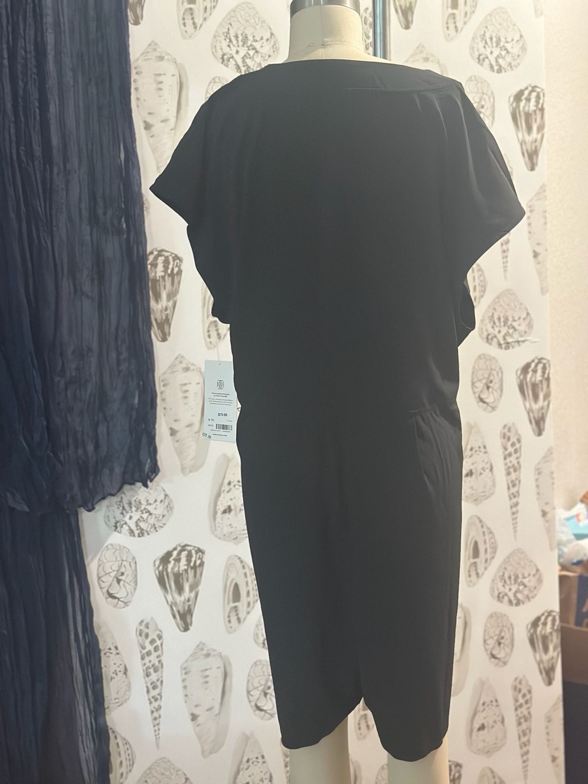 Athleta Black V-Neck Romper Size XL