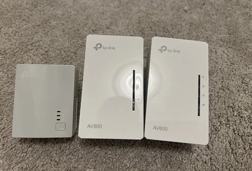 TP-Link AV600 2-Port Powerline Adapter Starter Kit, WiFi Extender