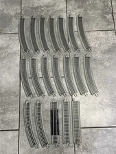 18 Bachmann E-Z- Track Grey Bed Straight And Curved Sections