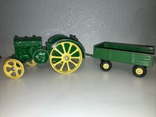 Vintage Ertl John Deere Toy Tractor Die Cast Metal 1923 / With Trailer