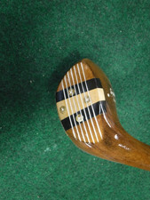 Nice Spalding model 28 persimmon driver