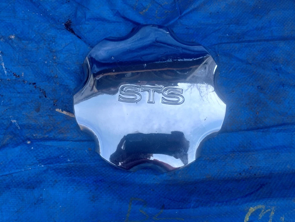 1996-2002 Cadillac Seville Eldorado OEM tampa de cubo central de roda cromada 9592206 - Imagem 3 de 4