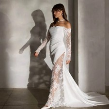 Abito da sposa a sirena spalle scoperte maniche lunghe in pizzo pieghe senza spalline