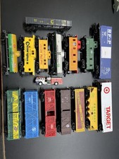 Bachmann HO 15 Piece Various Pieces Lot
