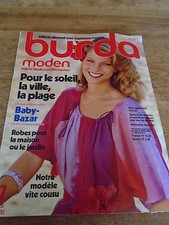 MAGAZINE BURDA VINTAGE POUR LE SOLEIL LA PLAGE LA VILLE LA MAISON JARDIN 1980  