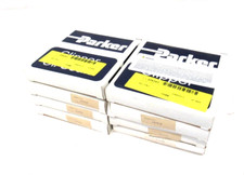 LOT OF 8 NEW PARKER 19488-H1L5 OIL SEALS 19488H1L5