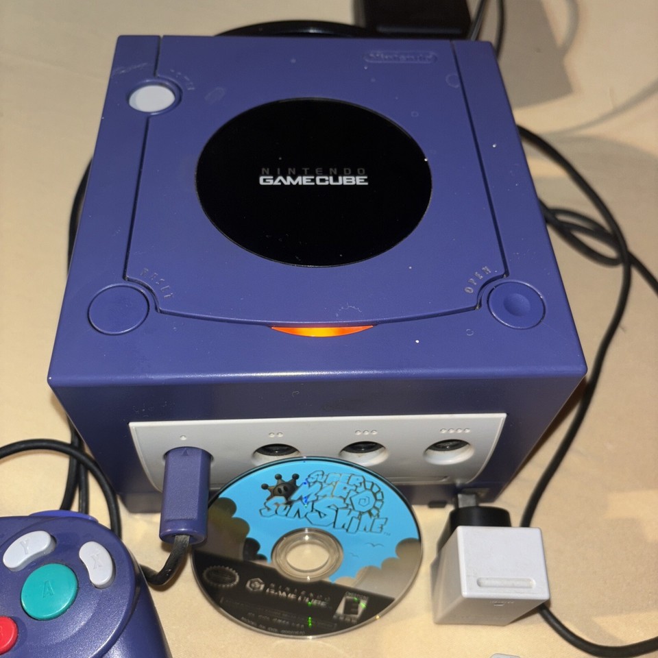 GameCube Console, Controller, Super Mario Sunshine Disc, Reciever