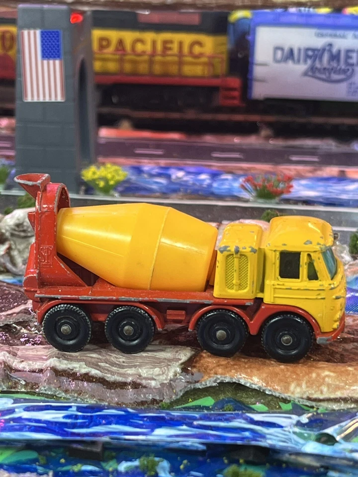 Lesney Matchbox 1960s Foden Concrete Truck 8 Wheeler No 21 USED USED EX Cond - Image 4 of 4