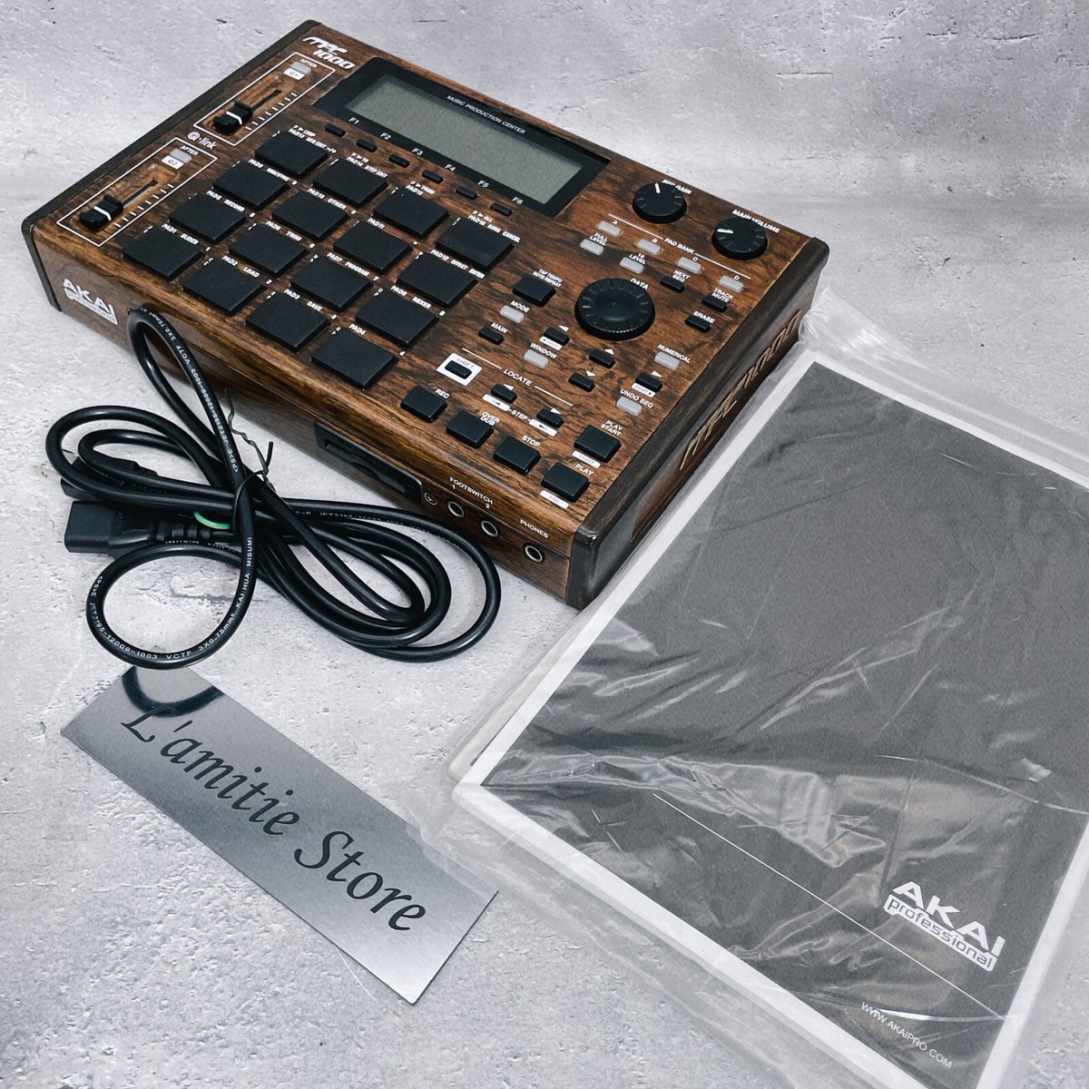 その他 mpc1000 BK-N AKAI Professional MPC1000BK-N Sampler Sequencer Effector