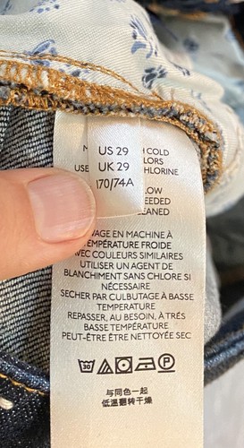 Anthropologie Pilcro Dark Distressed Barrel Leg Jeans, Sz 29, NWOT, $148 New - Picture 5 of 6