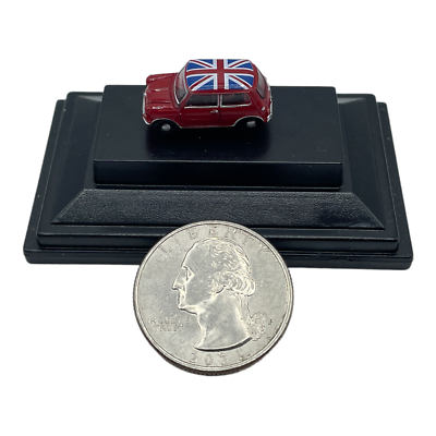 Oxford Diecast – Austin Mini Tartan Red – Union Jack – Échelle 1:76 – Miniature Détaillée – Cadeau Collector