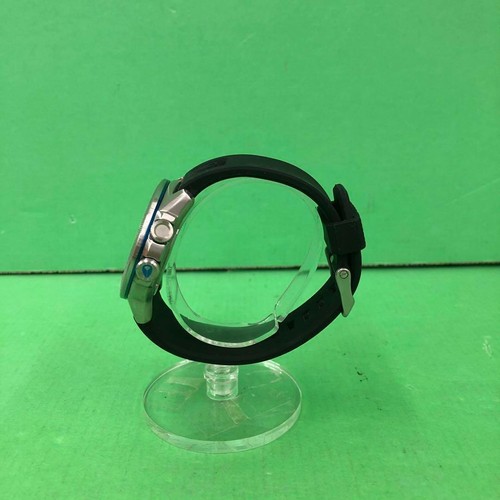 NIXON CARDIFF Silver Silicon Band Analog Quartz Men's Watch in Operation - Picture 2 of 10