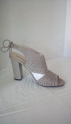NWOB GUESS 8.5 M Open Toe Taupe Suede Perforated Block Heels