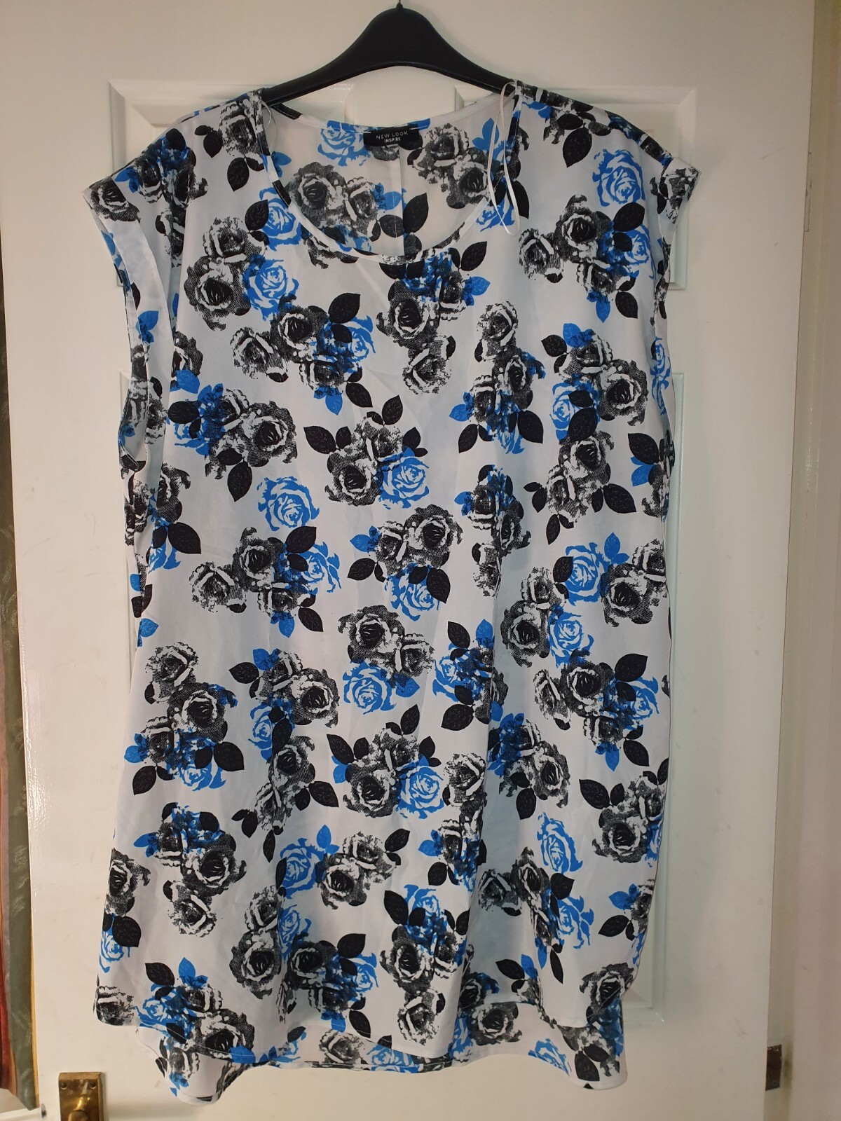 Blue & white top size 24 used new look inspire eBay