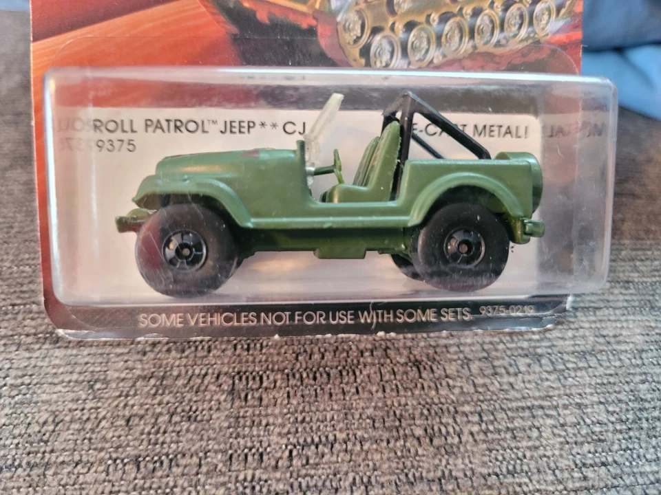 Vintage Hot Wheels 1984 Action Command "Roll Patrol Jeep" Carded. - Image 4 of 4
