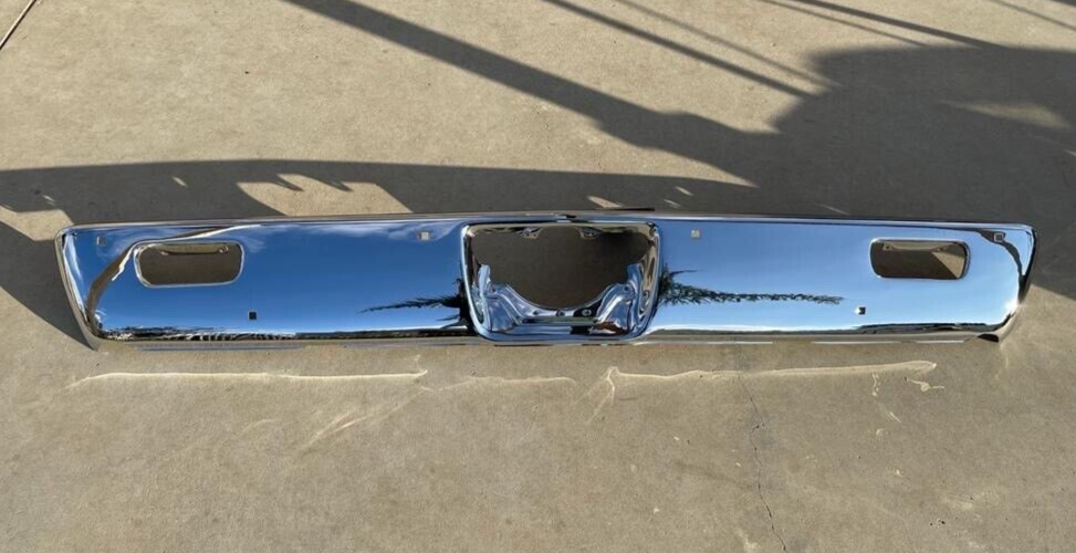 S PLYMOUTH FURY III NEW TRIPLE PLATED CHROME REAR BACK IMPACT