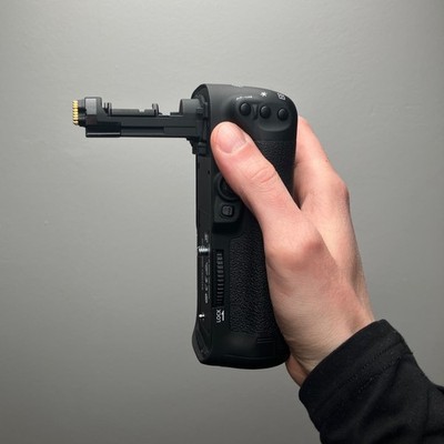 Original Canon BG-E20 Batteriegriff für EOS 5D Mark IV inkl. OVP
