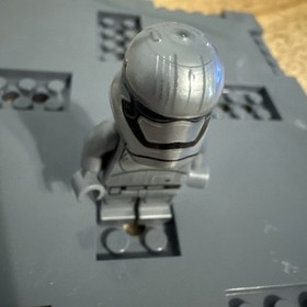 LEGO Star Wars Captain Phasma Minifigure SW0684, 75103