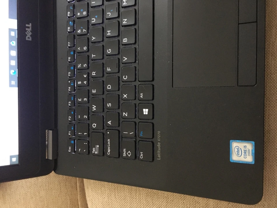 Dell Latitude E7270 · i5-6300U · 8GB · 128GB, photo 3 of 4