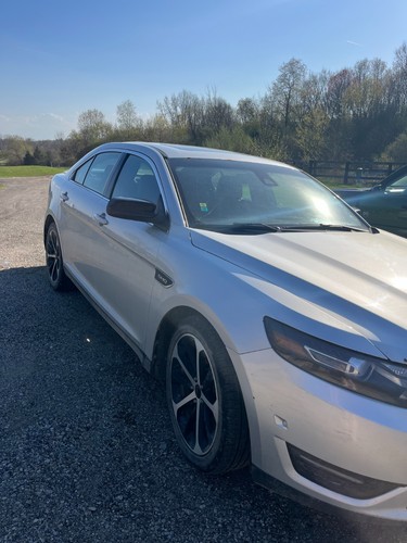2014 Ford Taurus SHO