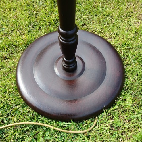 VINTAGE STYLE WOODEN STANDARD LAMP DARK OAK - Picture 2 of 6