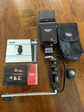VIVITAR DF-383 HOT SHOE MOUNT TTL FLASH FOR CANON CAMERAS WITH CASE, ADAPTERS