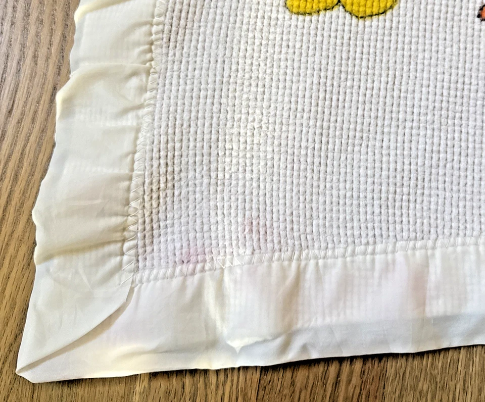 Cobertor térmico de malha vintage Sesame Street Muppets Big Little Bird acabamento acetinado - Imagem 4 de 4