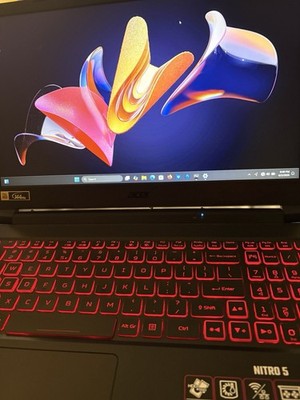 Acer Nitro 5 AN515-57 15.6  FHD i5-11400H 2.7GHz 8GB SSD 256GB NV GeForce GTX
