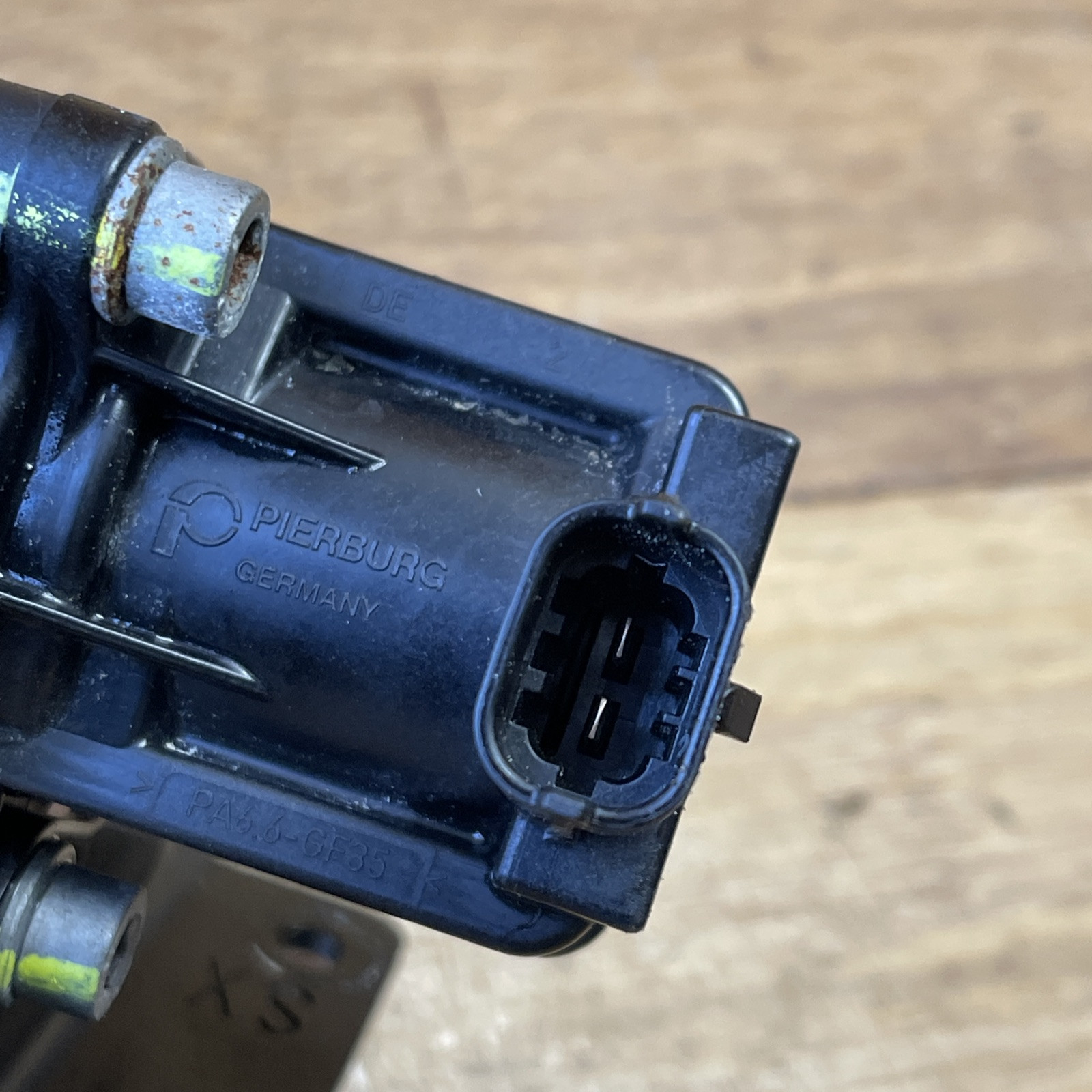 Ferrari California 2015-2018 left Blow off valve