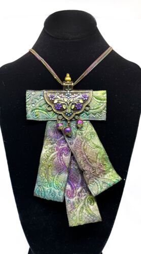 Metal and fabric Necklace By Michal Negrin  With Enamel Work Elegant. - Picture 1 of 11