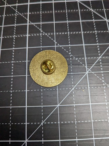 Kauai Interscholastic Federation - Enameled Pin - Vintage Hat/Lapel Pin - Picture 6 of 7