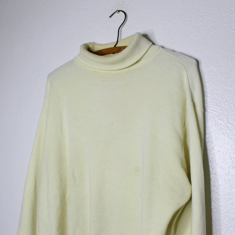 VTG 60s Hanes Turtleneck Long Sleeve Shirt Large White Orlon Made in USA - Image 2 of 4