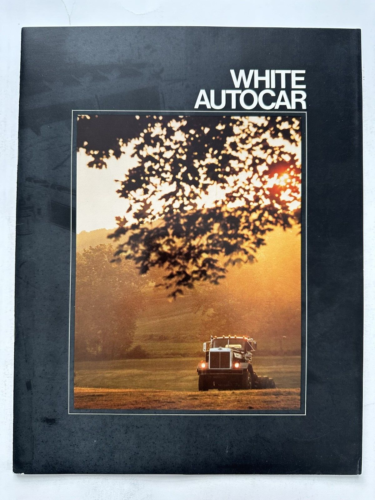 Brochure blanche pour camion de construction automobile 1977 - Photo 1/5