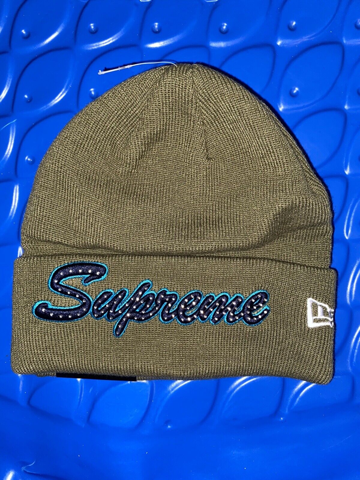 Supreme New Era Script Beanie Hat FW18 One Size Olive Box Logo
