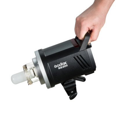 Godox MS300V 2-Pack Professional Studio Strobe Flash Light 300W Studio Flash Strobe Kit 300W GN58 0,1-1,8 S Tempo Di Riciclo 2,4 G X-System, 5600 ± 200K Luce Flash Con Lampada Di Modellazione - 11