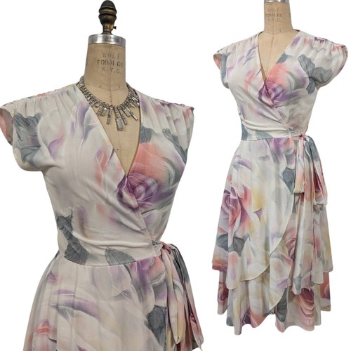 Vtg 70s Wrap Dress S/M Floral Rose V Neck Short Sleeve Pink Purple Flowers Print