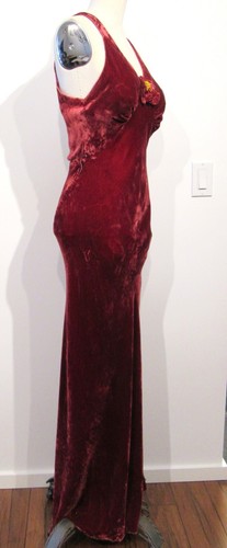 ANTICO ABITO VINTAGE ANNI 30 ROSSO TAGLIO SBIADITO SETA VELLUTO SCHIENA BASSA ABITO MED. GRANDE F7 - Foto 4 di 21