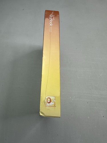 Sealed Microsoft Outlook 2010 for Windows (Old Version - NOT for Windows 10/11) - Picture 5 of 5