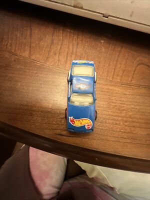 Hot Wheels 1983 Chevy Camaro Jack Baldwin Duracell #25 1:64