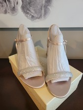 BADGLEY MISCHKA Jewel EARLENE Champagne Satin NIB Rhinestone Satin Block Heel