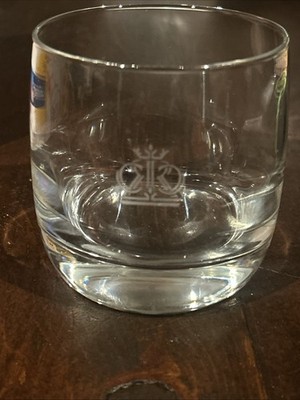 DELTA AIRLINES ''CROWN ROOM'' Rocks Glass 10oz