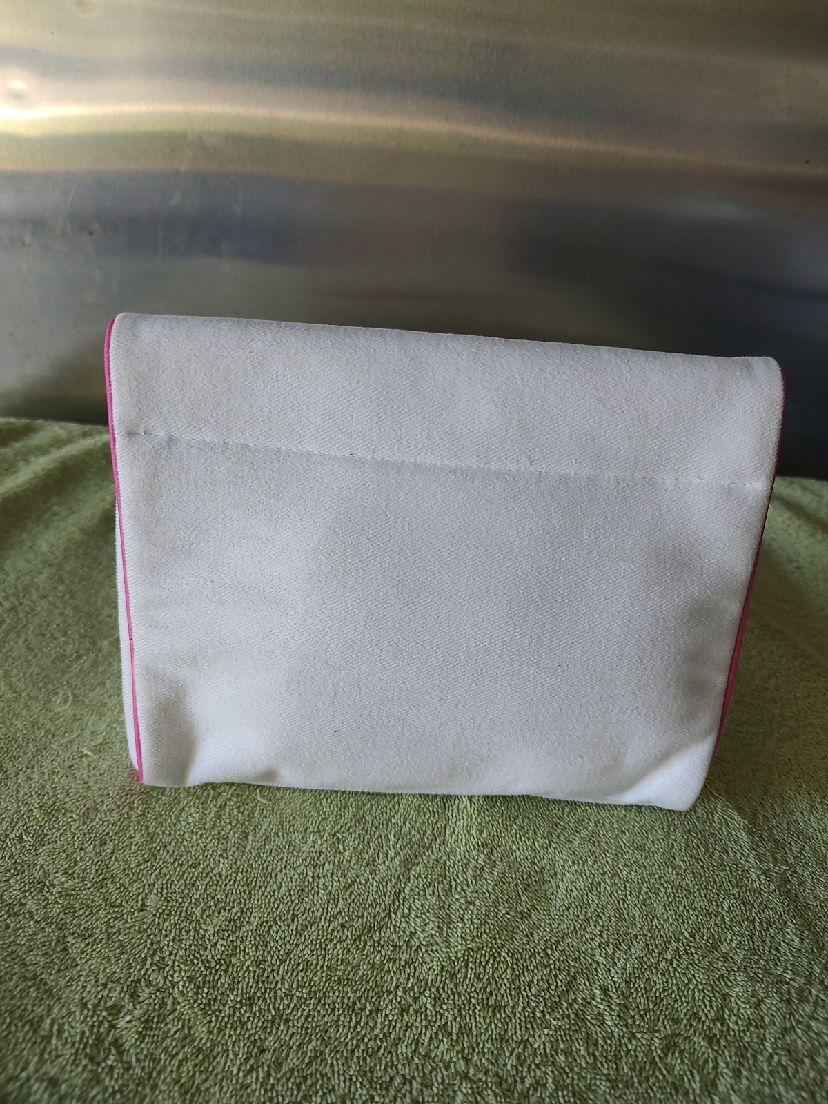 Chanel Parfums White Canvas Cosmetic Travel Pouch Bag Pink Trim  W/6 Drams thumbnail 2