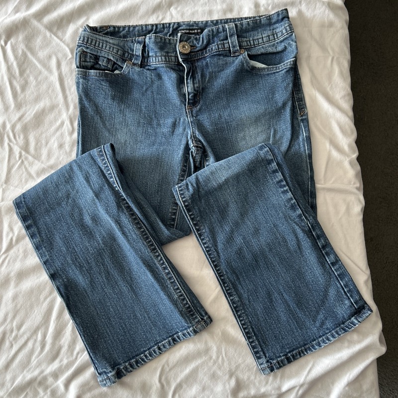 Women’s Flare flair Jeans Sz 8 Axcess Liz Claibourne Denim Pockets 