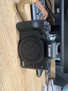 Canon EOS M50 Mirrorless Camera 24.1MP Body Only