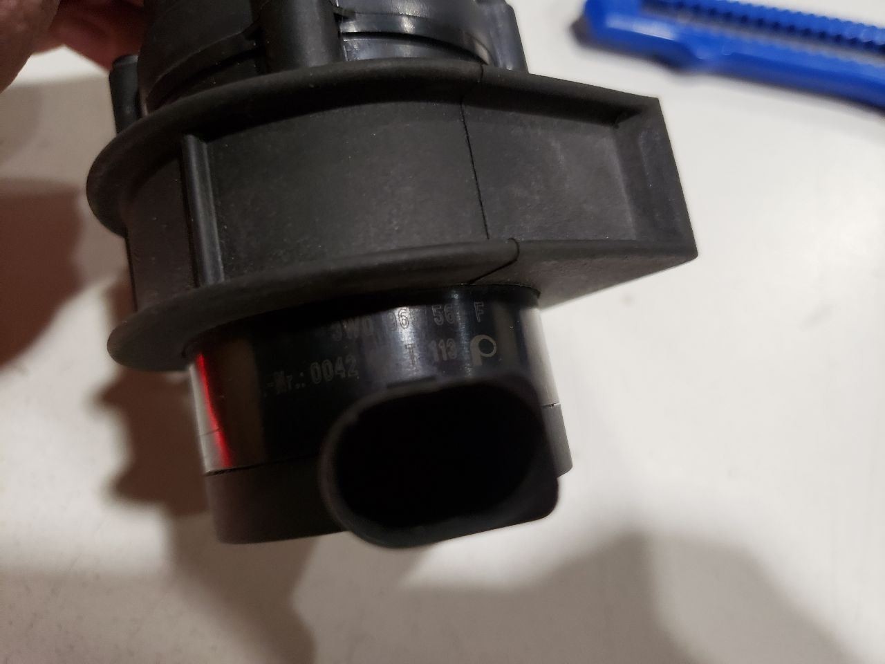 Bentley Flying Spur 2006 Auxiliary water pump P/N 3W0965561F