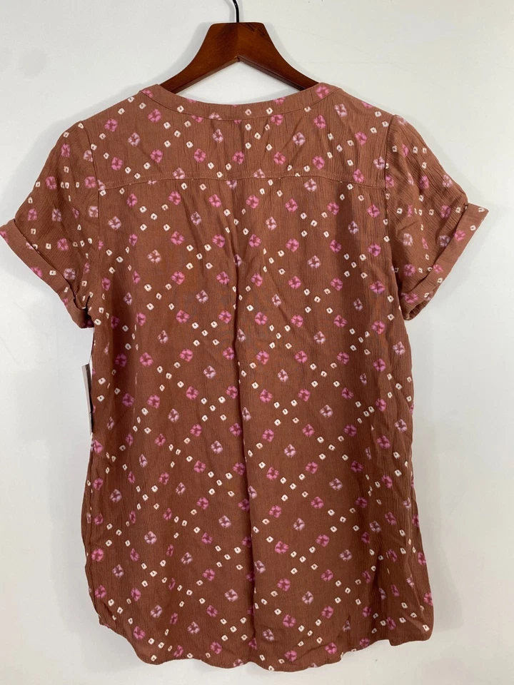 NUEVO CON ETIQUETAS Blusa Sonoma Talla S Mujer Botón Marrón Rosa Blanco Diamante Patrón Rayón Foto 3 de 4