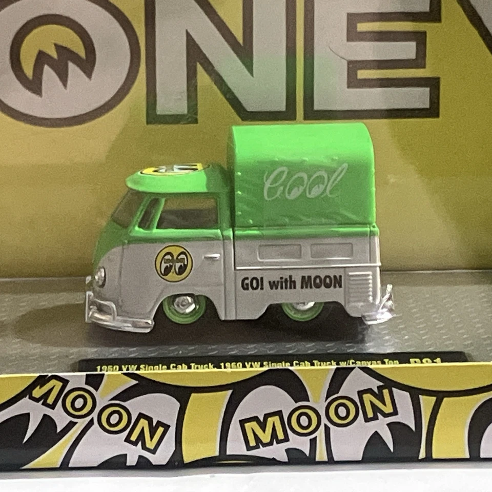 VW Single Cab Truck set - Mooneyes - M2 Hauler - Canvas Top Tow Truck - - Image 3 of 4