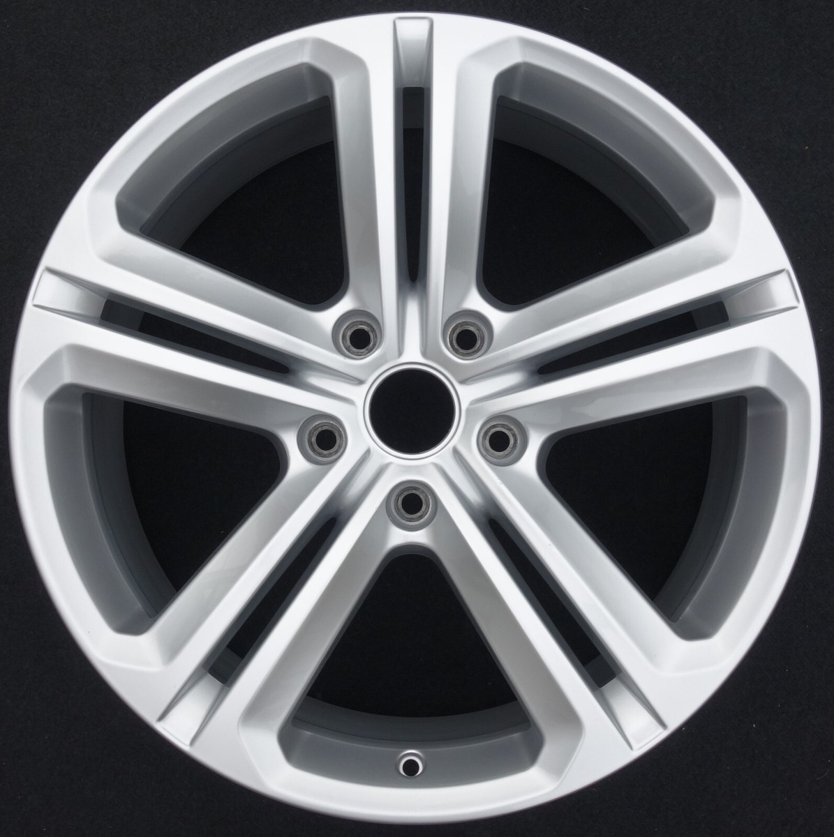 TOP!! Original VW Touareg 7P Mallory Alufelge 9x20 ET57 20Zoll